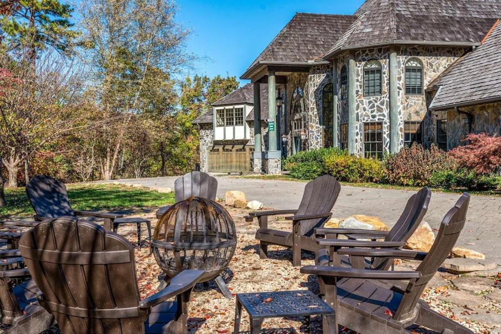 Mountain Bliss: Estate W/ Views~Firepit~Hot Tub~Gburg 5Min~3 Pools Villa Gatlinburg Exterior foto